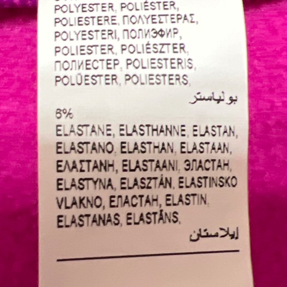 Women’s  Nike Beanie - Picture 7 of 7